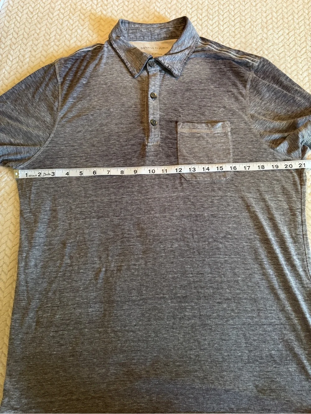 Banana Republic Men's Gray Polo “The Vintage T” Shirt Size Large